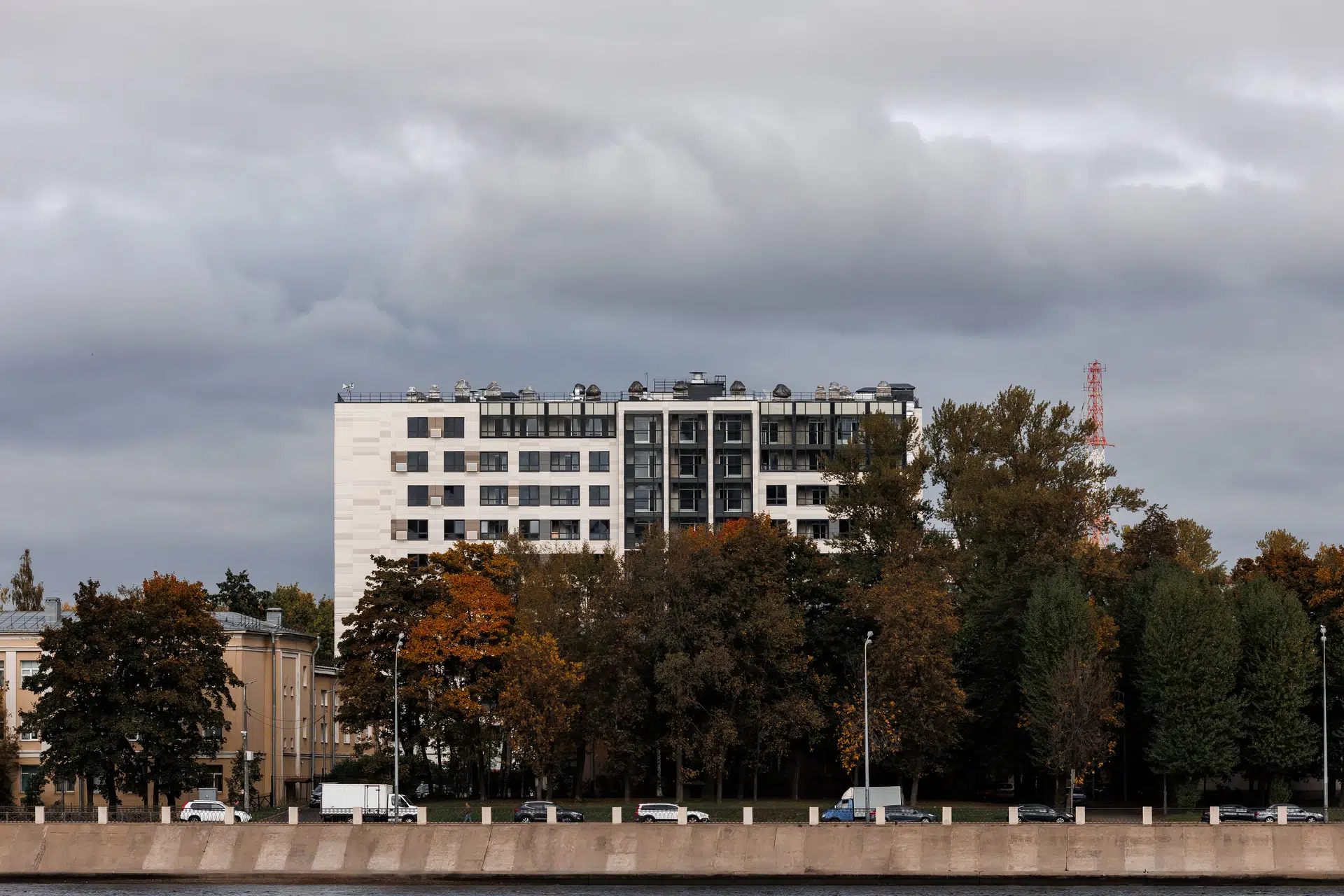 ЖК «Панорама Невы» в Санкт-Петербурге — комфорт-класс с панорамами акватории