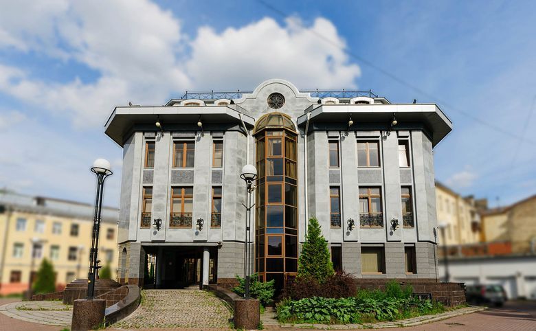 Апарт-отель IZZZI на 7-й линии ВО — комфортный формат жизни и инвестиций в Санкт-Петербурге