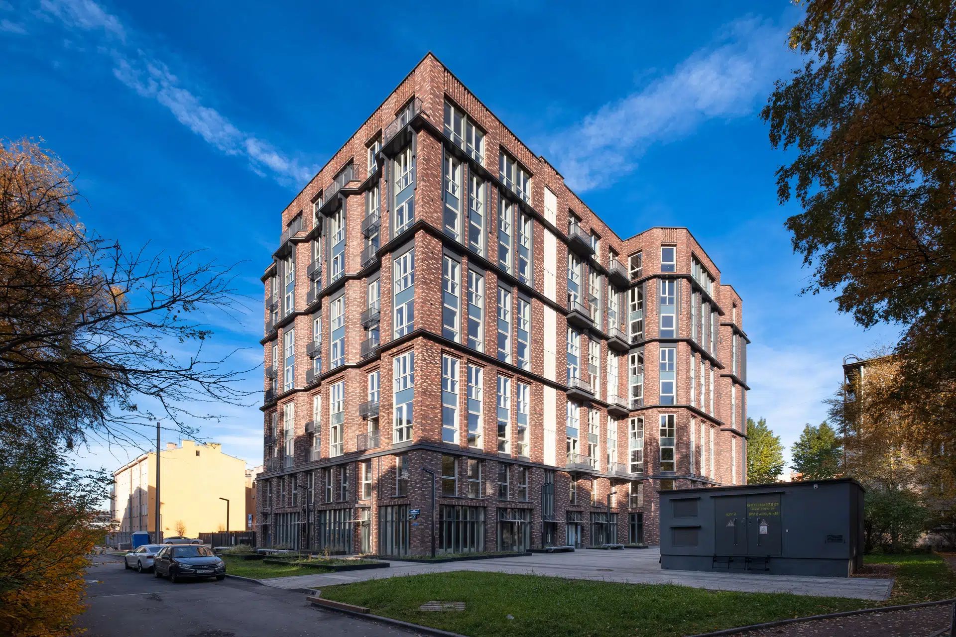 ЖК AKZENT Санкт-Петербург от AAG — купить квартиру в клубном доме бизнес-класса на Малоохтинском проспекте