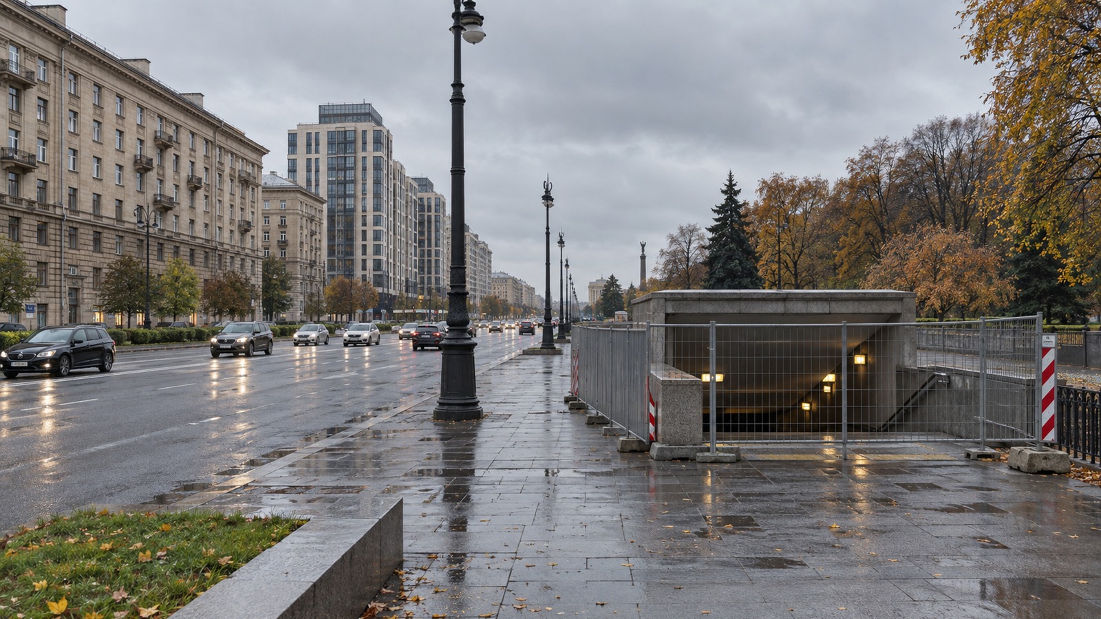 Застройка Московского проспекта рядом с парком Победы в Санкт-Петербурге